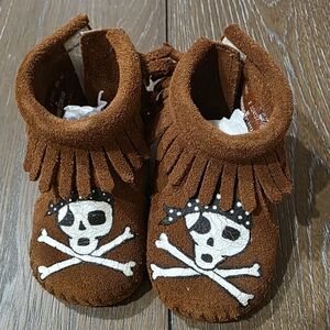 Minnetonka Sail Into Mystic, Infant Size 2, NIB